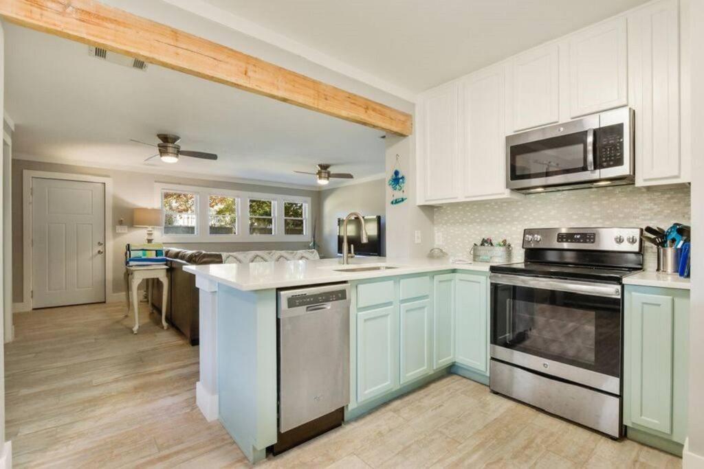 Shady Oaks Beach House With Beautiful Ocean Views! Gulfport Extérieur photo